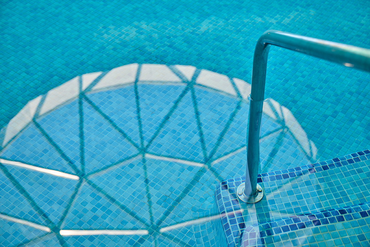 16377